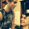 Luke Hemmings scherza con Michael Clifford