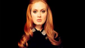 Adele con i capelli lunghi