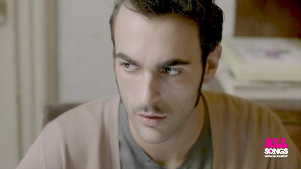 Marco Mengoni - L'essenziale video ufficiale