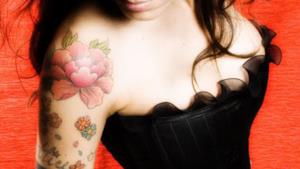 Syria torna come sé stessa con l'album "Scrivere al futuro"