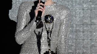 Miley Cyrus ritira un premio