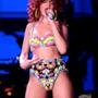 Rihanna Loud Tour - 12