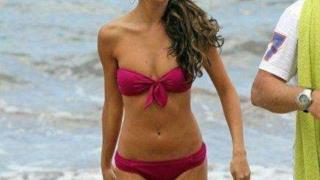 Selena Gomez in Bikini le 30 foto migliori - 21