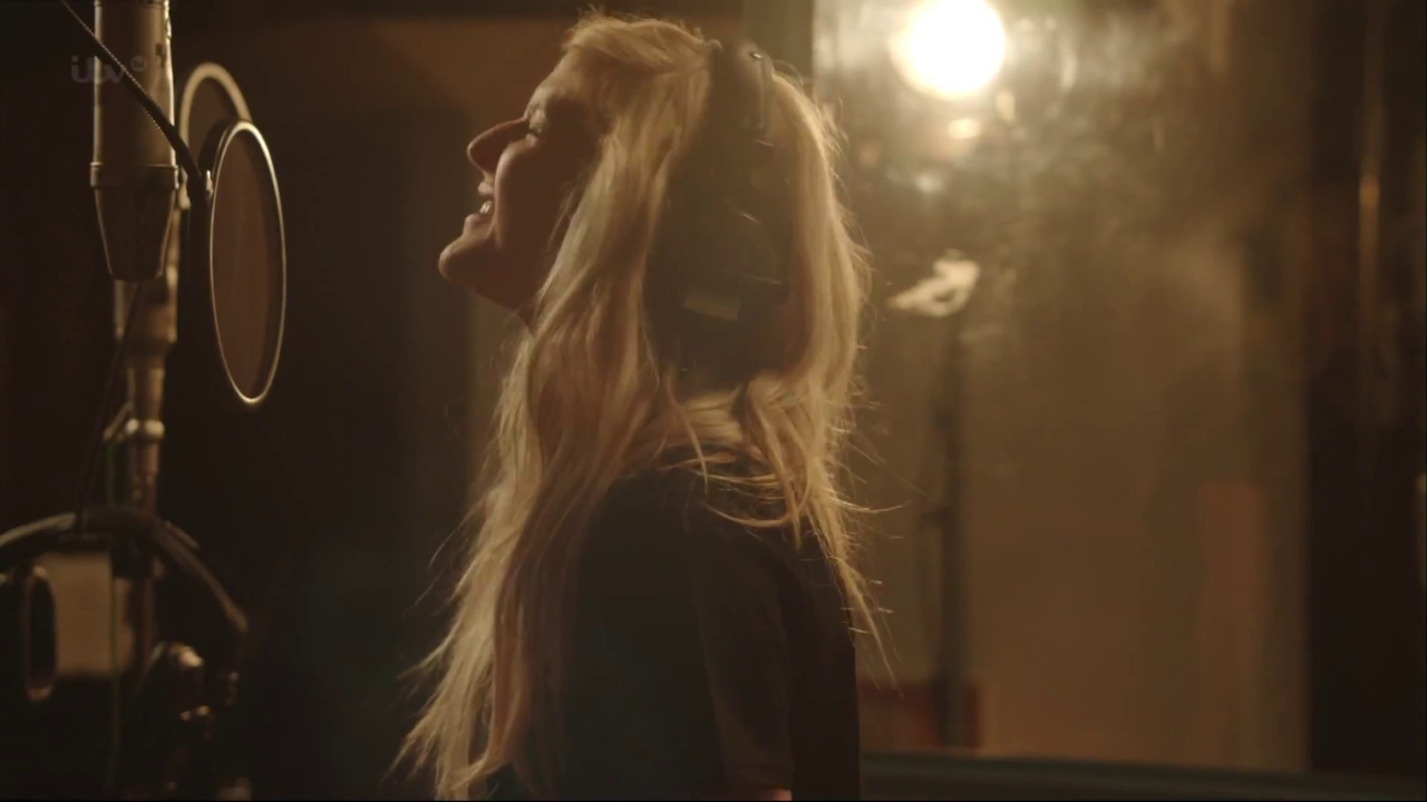 Ellie Goulding - Band Aid 30