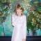 Taylor Swift su ASOS magazine con un abito rosa 