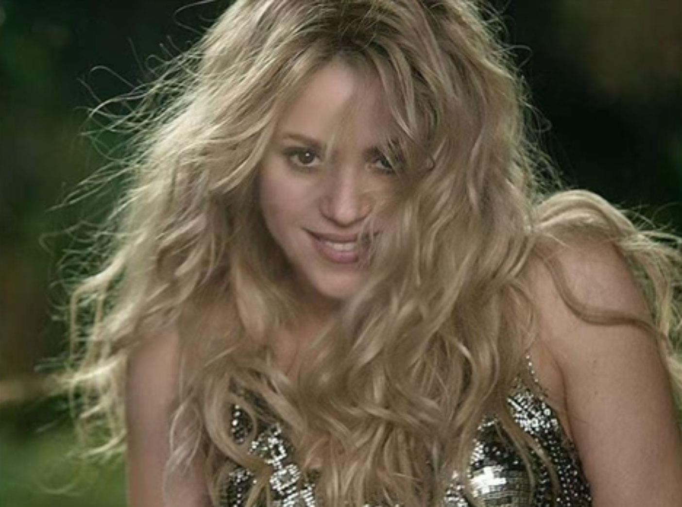 Il video di Shakira Dare