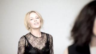 Kylie Minogue and Laura Pausini limpido official video - 12