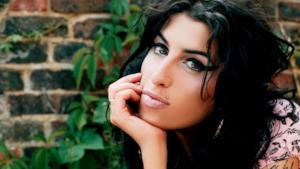 Autopsia Amy Winehouse inconcludente, resta il mistero