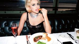 Lady Gaga e la dieta: polemiche su Twitter per cosa mangiare