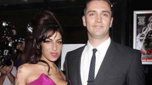 Amy Winehouse e il matrimonio mancato con Reg Traviss