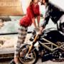 Zayn Malik e Gigi Hadid posano in motocicletta