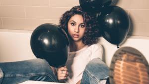 Alessia Cara - Know-It-All