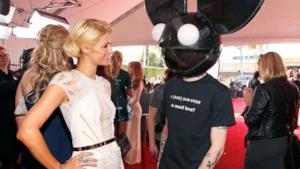 Deadmau5 e Paris Hilton b2b