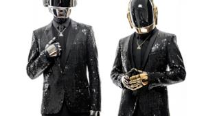Nella foto i Daft Punk, duo elettronico francese
