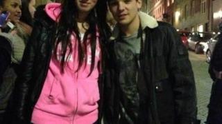 Louis Tomlinson a milano con una fans