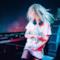 Alison Wonderland  suona il nuovo remix di Skrillex nel suo tour