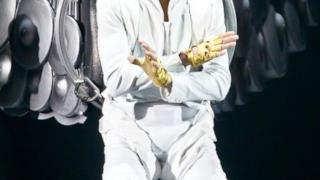 Justin Bieber angelo - Live Manchester 2013