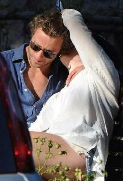 Lana bacia Francesco