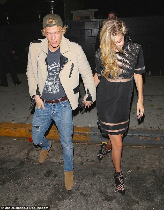 Cody Simpson e Gigi Hadid lasciano il compleanno
