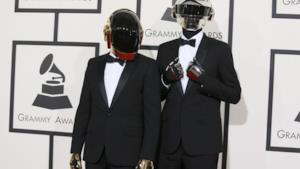 I Daft Punk durante la loro partecipazione ai Grammy Awards