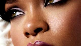 Rihanna Hot by Todd Barry - Occhi verdi