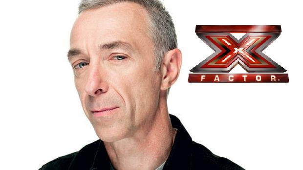 Linus con il logo di X Factor Italia