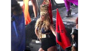 Beyoncé, le foto rubate dal set di "Girl"