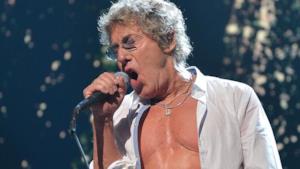 Roger Daltrey dei The Who canta dal vivo