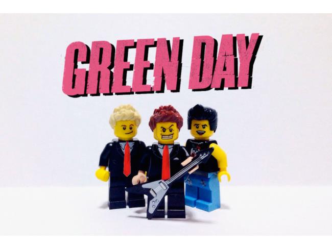 I Green Day riprodotti con i Lego