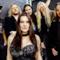 Floor Jansen, la cantante dei Nightwish, con gli altri membri della band