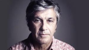 Il chitarrista brasiliano Caetano Veloso