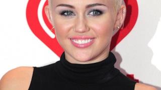 Miley Cyrus Lookbook - 23