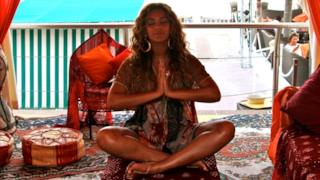 Beyonce fa yoga