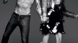 Adam Levine nudo per Vogue - 2