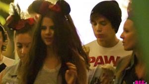 Selena Gomez e Austin Mahone insieme a Disneyland: nuova coppia?