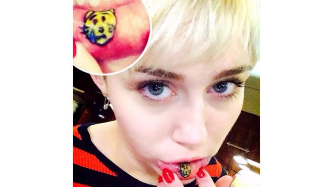 Tatuaggio gattino di Miley Cyrus