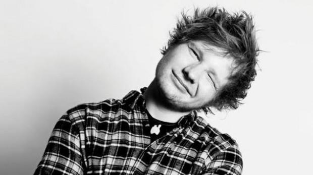 Ed Sheeran foto in bianco e nero