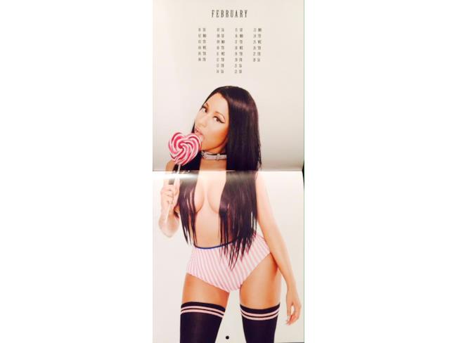 La foto di febbraio del calendario 2015 di Nicki Minaj