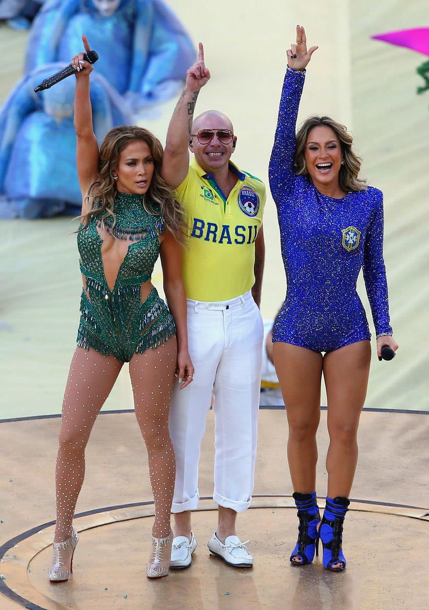 Claudia Leitte, Jennifer Lopez e Pitbull