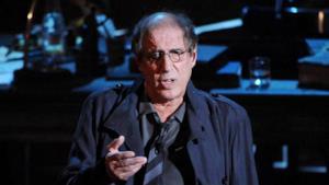 Festival di Sanremo: Celentano e i problemi tecnici dominano la scena