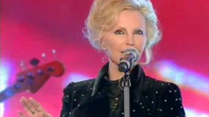 Terza serata di Sanremo 2011, eliminate Patty Pravo e Anna Oxa