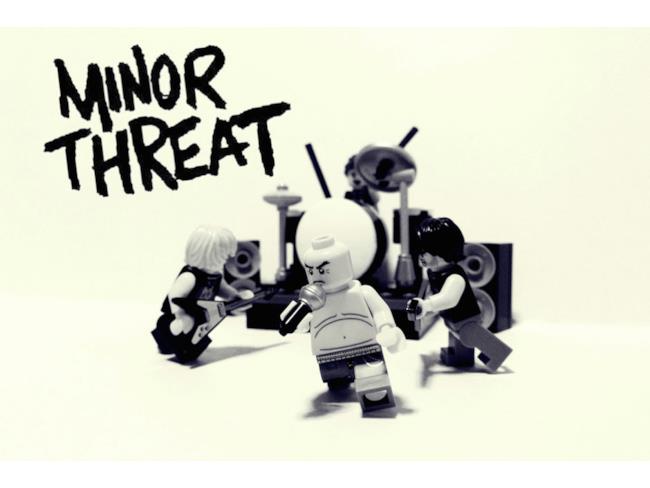 I Minor Threat riprodotti con i Lego