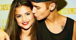 Justin Bieber dà un bacio sulla guancia a Selena Gomez