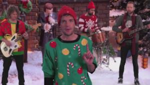 The Killers video di Natale 2014 Joel The Lump Of Coal