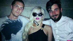 Lady Gaga svela un'anteprima del nuovo album ARTPOP al party Versace