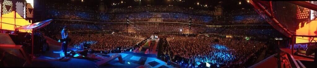 Il pubblico visto dal palco di San Siro