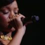 Rihanna Tour - occhi chiusi