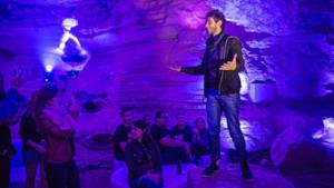 Zedd ha organizzato un party esclusivo in una caverna per presentare il nuovo album "True Colors"