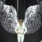 Justin Bieber in versione angelo per il suo nuovo tour (FOTO)