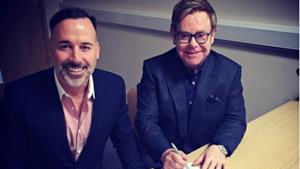 Elton John con il compagno David Furnish